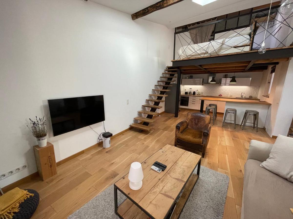 Duplex Avec Vue Sur Les Arenes Apartment Arles Bagian luar foto