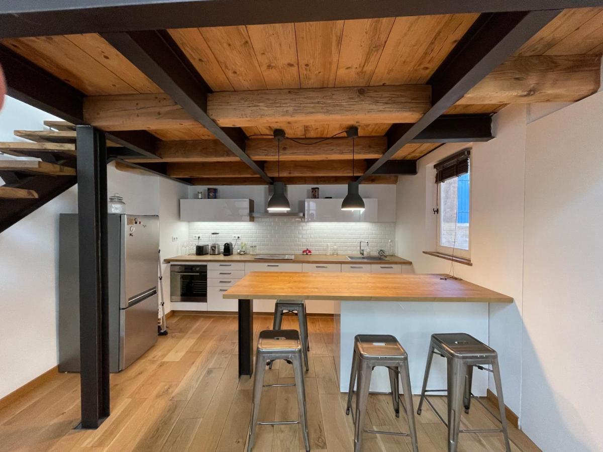 Duplex Avec Vue Sur Les Arenes Apartment Arles Bagian luar foto